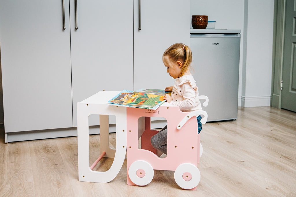 Family-scl köögiabiline/õppelaud kärudega