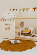 Organic Cotton and Linen Leaf Playmat - Caramel